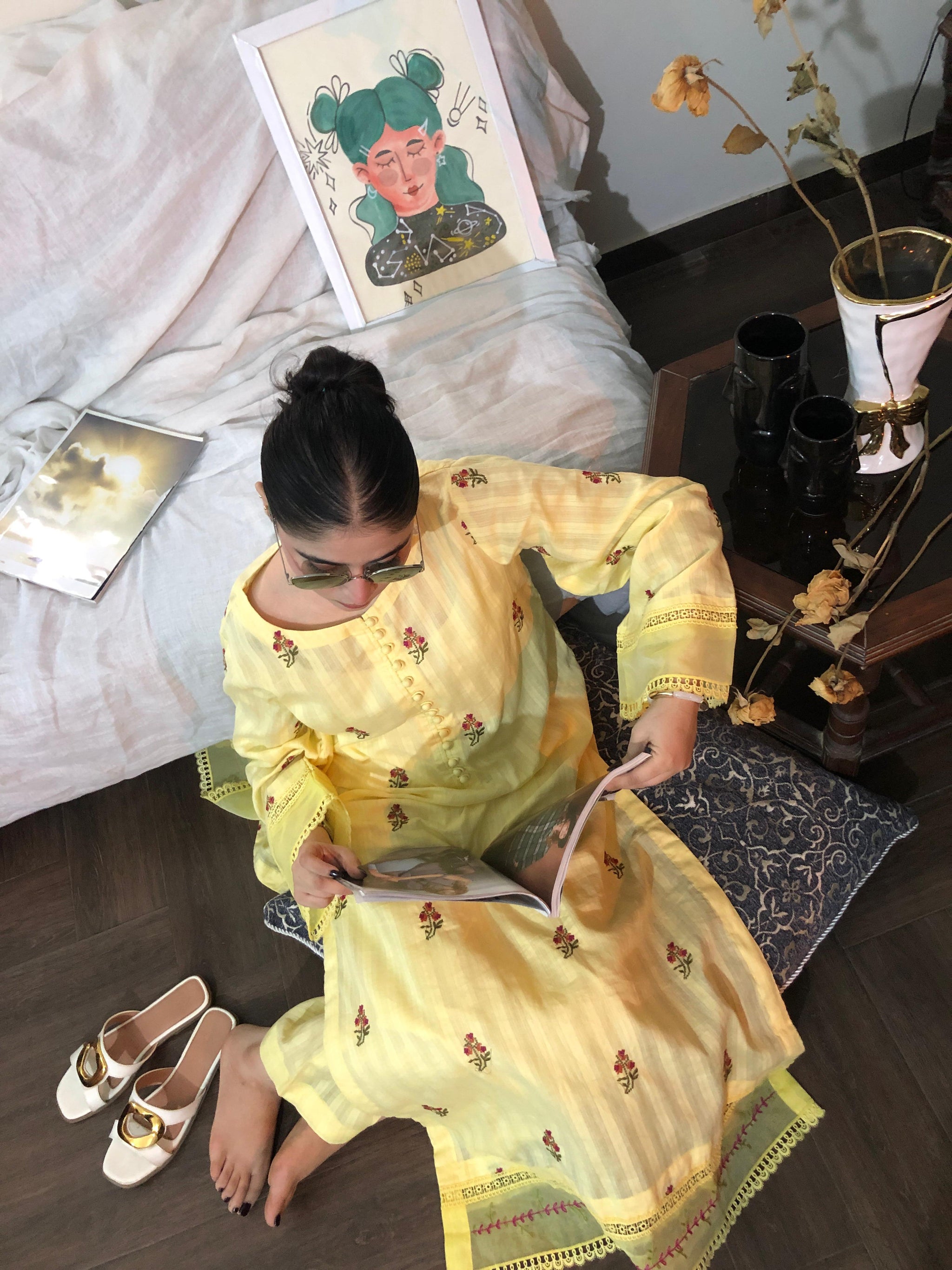 Embroidered Yellow Floral Suit - GULZAHR