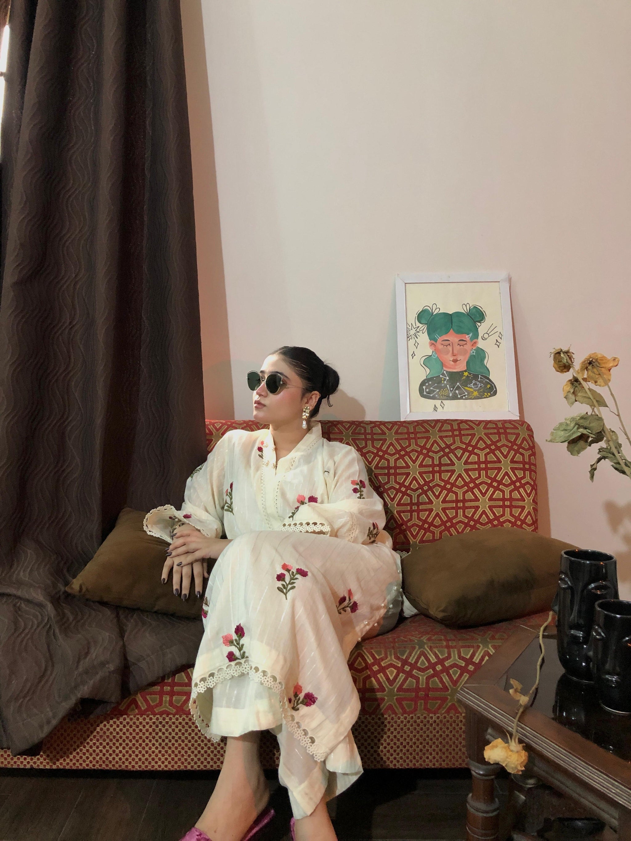 White Rose Garden Lawn Set - Embroidered White Floral Suit - GULZAHR